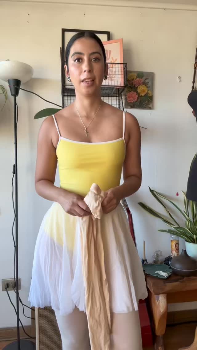 Es como cortarse el pelo per nadie sale perjudicado 🤭 
#ballet #tutorial